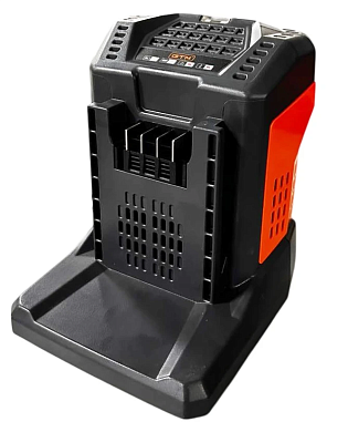 Быстрое зарядное устройство GTM CH56V/5,5A (56В 5,5А)