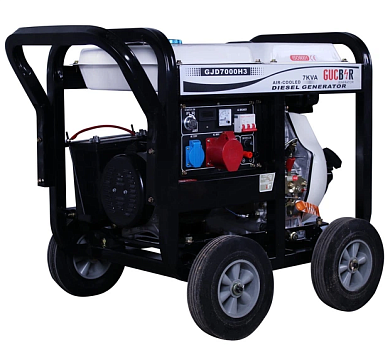 Генератор дизельный Gucbir GJD7000H-3 (6,9 кВА, 3 фазы, электростартер)